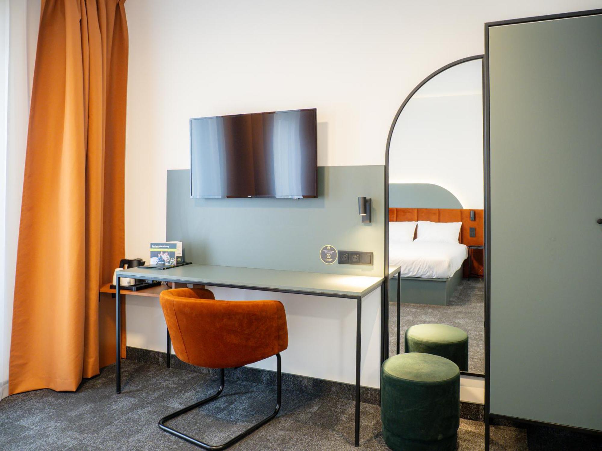 B&B Hotel Leszno Leszno  Zewnętrze zdjęcie